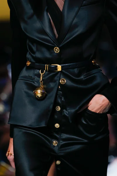Look 121